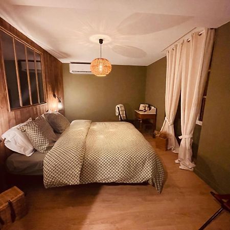 La Cabane Affranchie Moussy  Ngoại thất bức ảnh