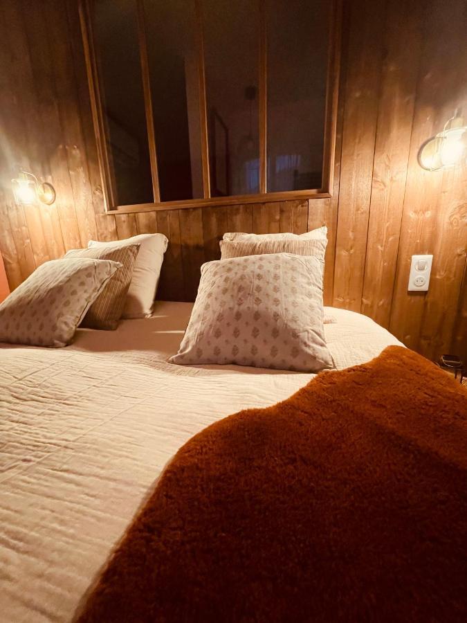 La Cabane Affranchie Moussy  Ngoại thất bức ảnh